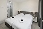 Das Schlafzimmer des Ferienhauses fr 10 Personen in Nieuwvliet Bad und Holland