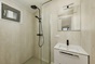 Das Badezimmer des Strandhauses fr 4 Personen in Zandvoort