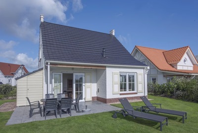 Ein Ferienhaus fr 6 Personen in Cadzand Bad